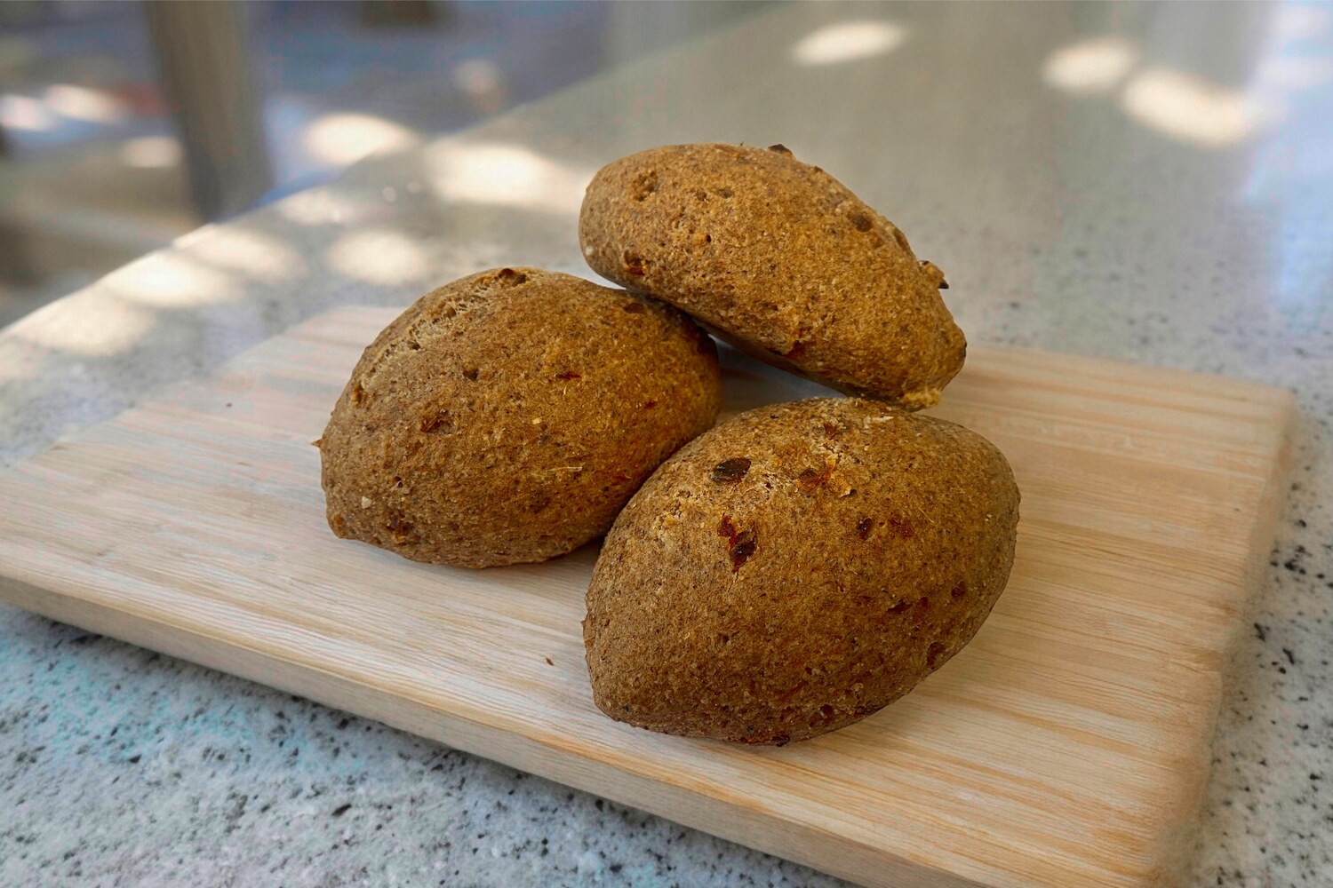 Миндально-льняные кето-булочки с луком, без глютена