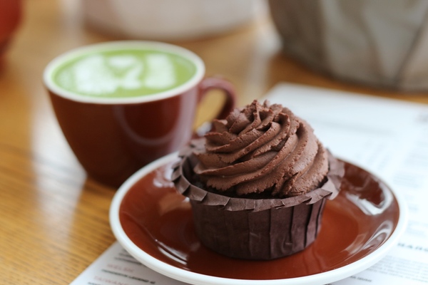 Chocolate keto-cupcake